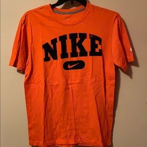 Nike T-Shirt